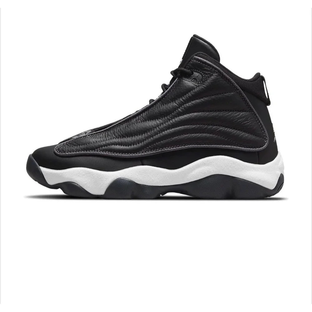 Jordan Pro Strong 'Black White Anthracite' basketball sneakers Youth 6 leather